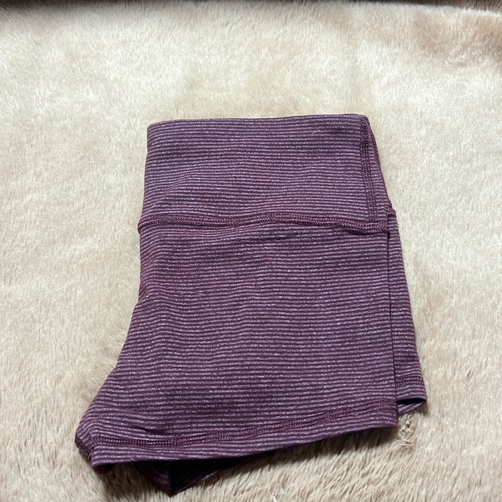 Lululemon shorts maroon